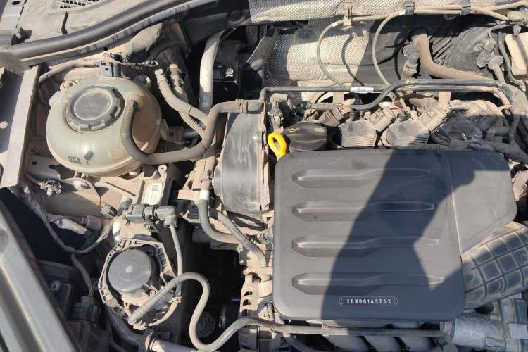 Used Volkswagen Bora 2020 1.5L Automatic Fashion Edition Engine Bay Right