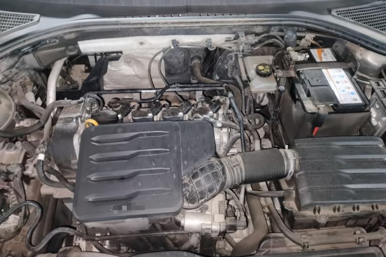 Used Volkswagen Bora 2020 1.5L Automatic Elite Version Engine Bay