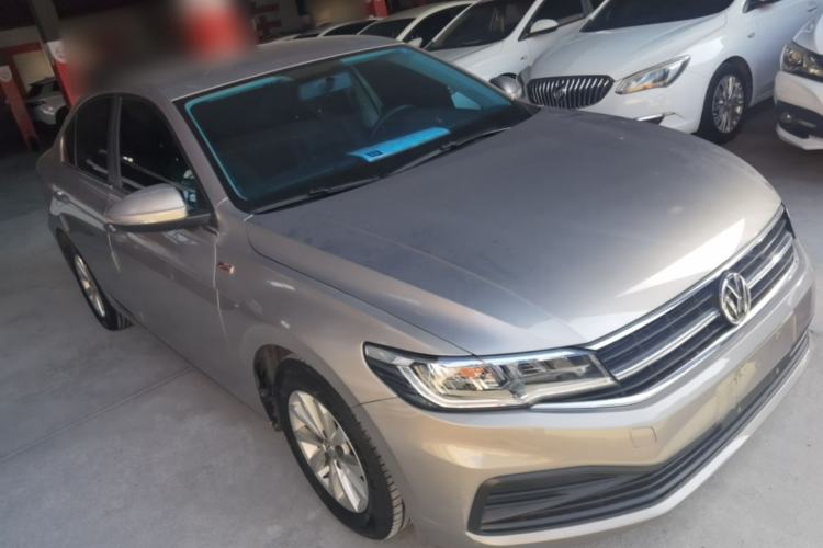 Used Volkswagen Bora 2020 1.5L Manual Fashion Edition Front Right 45 Deg