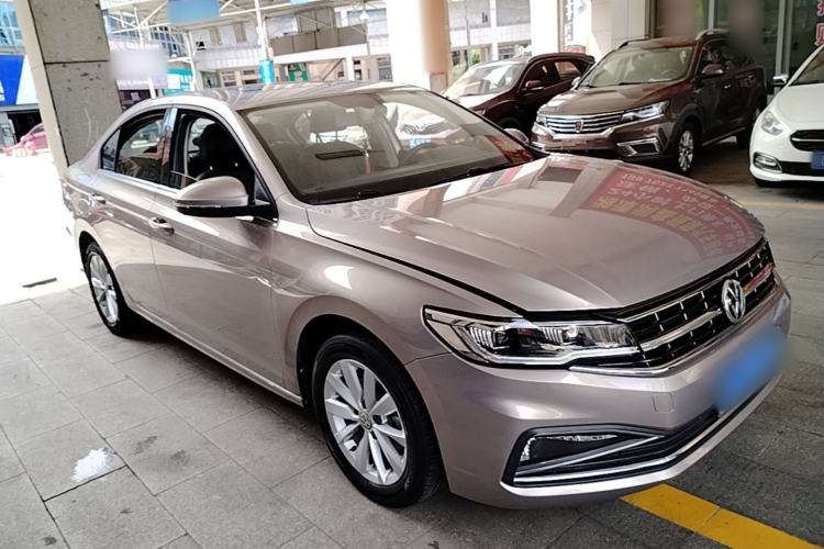 Used Volkswagen Bora 2020 1.5L Automatic Elite Version Front Right 45 Deg