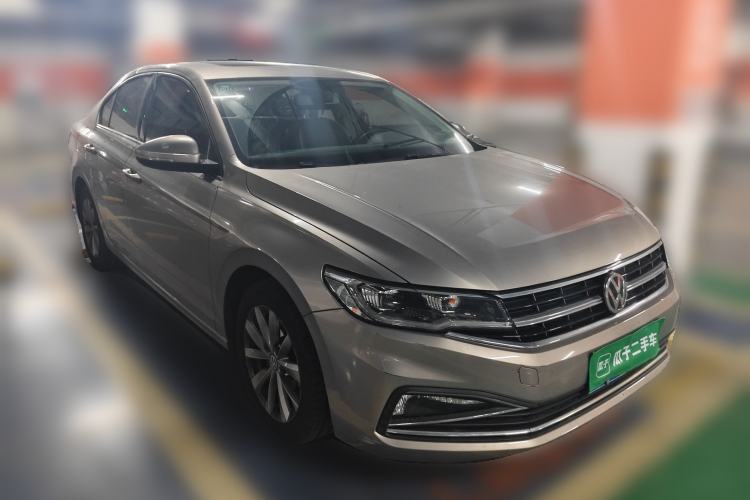 Used Volkswagen Bora 2020 1.5L Automatic Elite Version Front Right 45 Deg