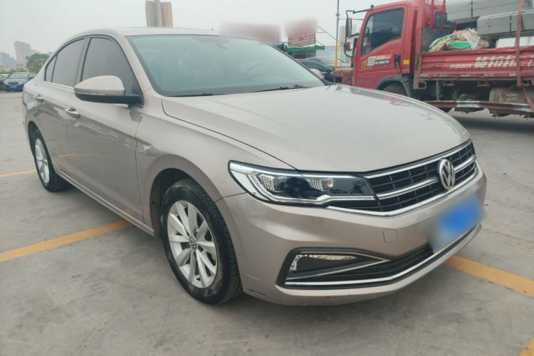 Used Volkswagen Bora 2020 1.5L Automatic Comfort Model Front Right 45 Deg