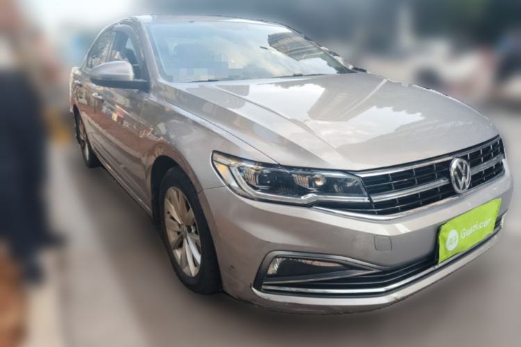 Used Volkswagen Bora 2020 1.5L Automatic Elite Version Front Right 45 Deg