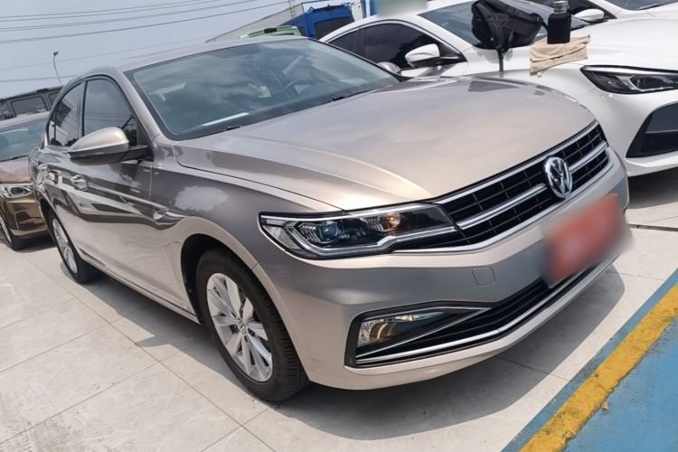 Used Volkswagen Bora 2020 1.5L Automatic Comfort Model Front Right 45 Deg