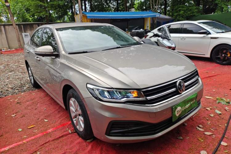 Used Volkswagen Bora 2020 1.5L Automatic Fashion Edition Front Right 45 Deg