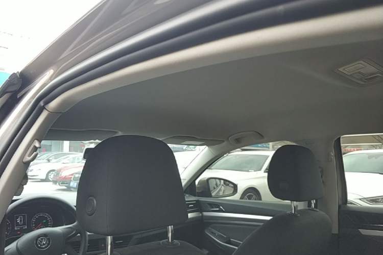 Used Volkswagen Bora 2020 1.5L Automatic Fashion Edition Headliner