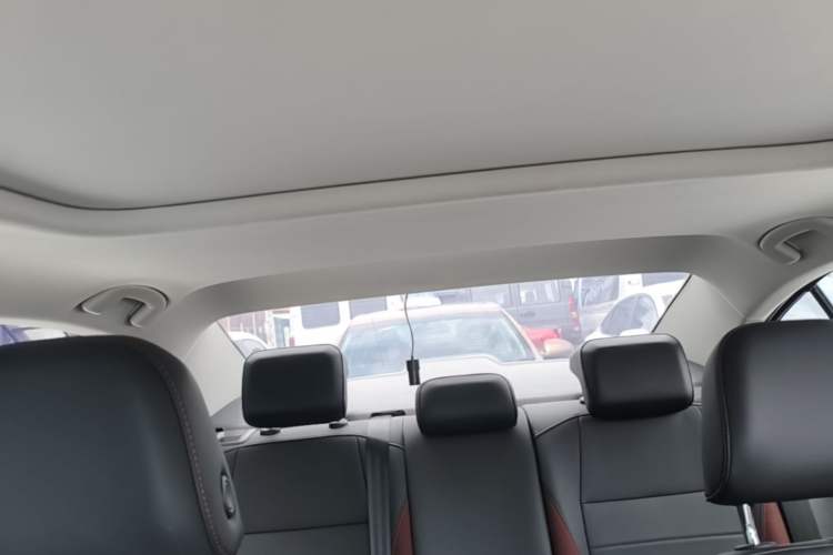Used Volkswagen Bora 2020 1.5L Automatic Comfort Model Headliner