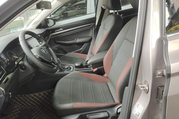 Used Volkswagen Bora 2020 280TSI DSG Elite Edition Left Front Seat