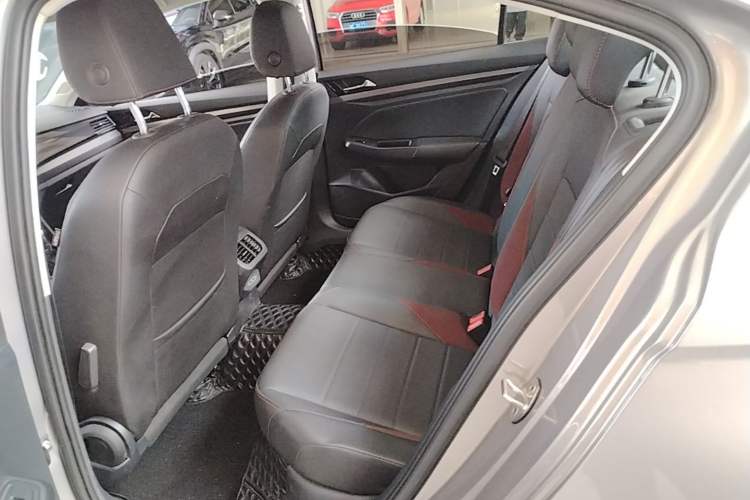 Used Volkswagen Bora 2020 1.5L Automatic Elite Version Left Rear Seat