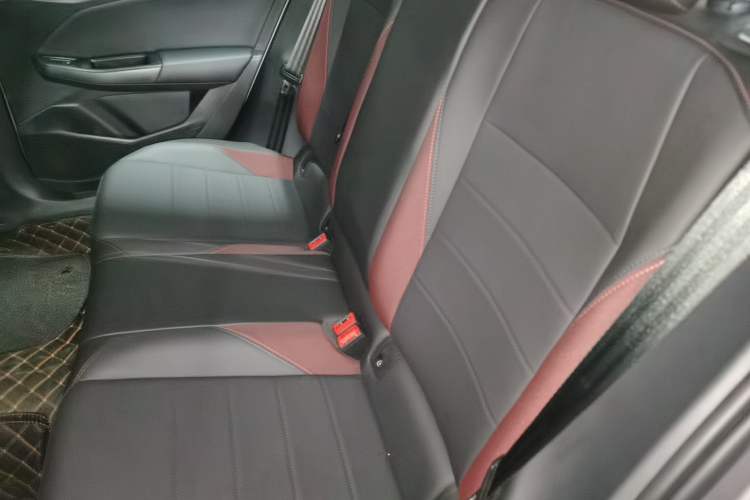 Used Volkswagen Bora 2020 1.5L Automatic Elite Version Left Rear Seat