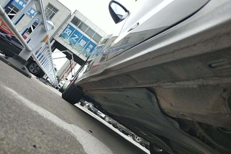 Used Volkswagen Bora 2020 1.5L Automatic Fashion Edition Left Side Sill