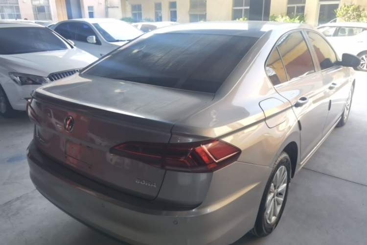 Used Volkswagen Bora 2020 1.5L Manual Fashion Edition Rear Right 45 Deg