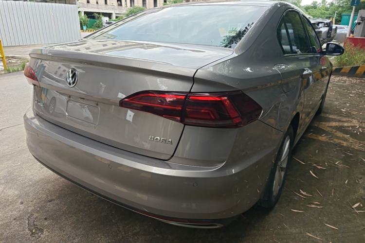 Used Volkswagen Bora 2020 1.5L Automatic Comfort Model Rear Right 45 Deg