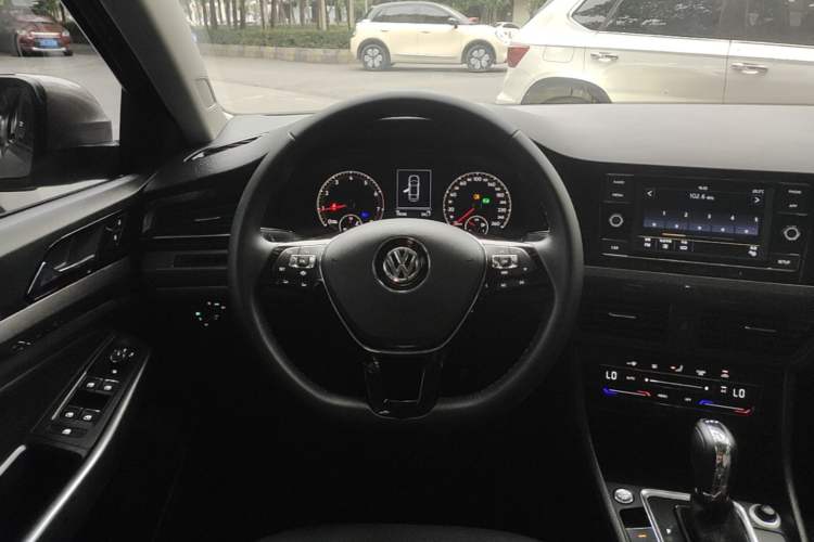 Used Volkswagen Bora 2020 280TSI DSG Elite Edition Steering Wheel