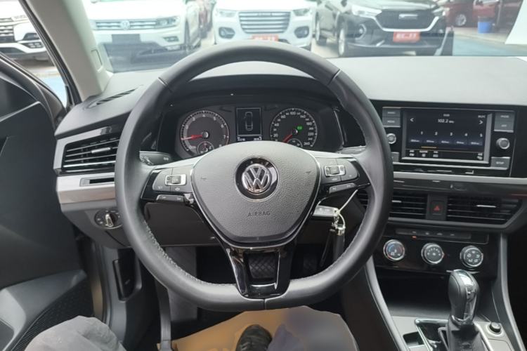 Used Volkswagen Bora 2020 1.5L Automatic Comfort Model Steering Wheel