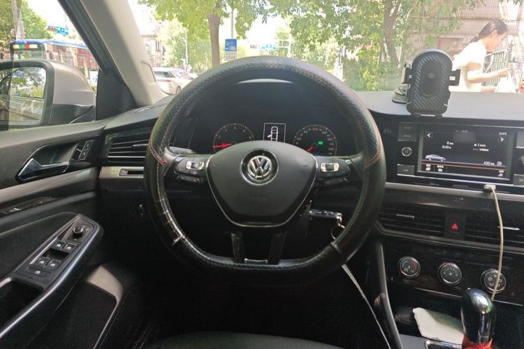 Used Volkswagen Bora 2020 1.5L Automatic Comfort Model Steering Wheel