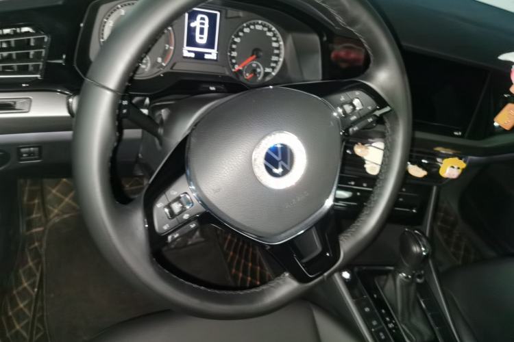 Used Volkswagen Bora 2020 1.5L Automatic Elite Version Steering Wheel