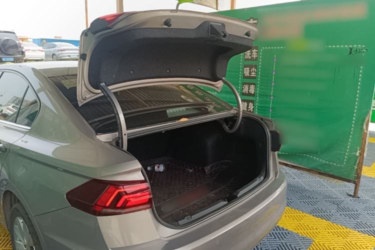 Used Volkswagen Bora 2020 280TSI DSG Elite Edition Trunk