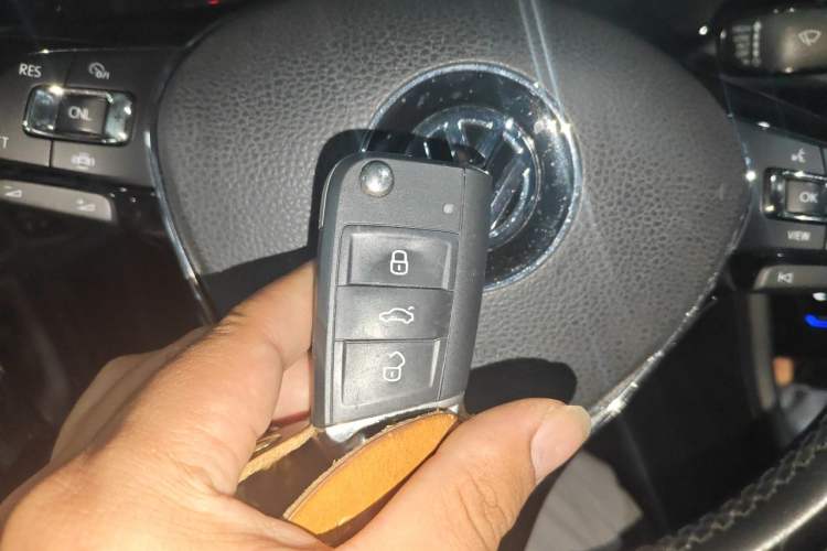 Used Volkswagen Bora 2020 1.5L Automatic Elite Version Vehicle Key
