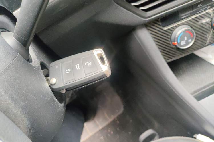 Used Volkswagen Bora 2020 1.5L Automatic Comfort Model Vehicle Key