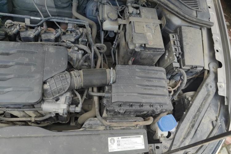 Used Volkswagen Bora 2020 1.5L Automatic Elite Version Engine Bay Left