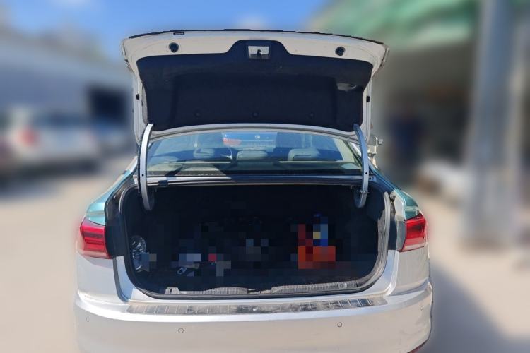 Used Volkswagen Bora 2020 1.5L Manual Fashion Edition Trunk