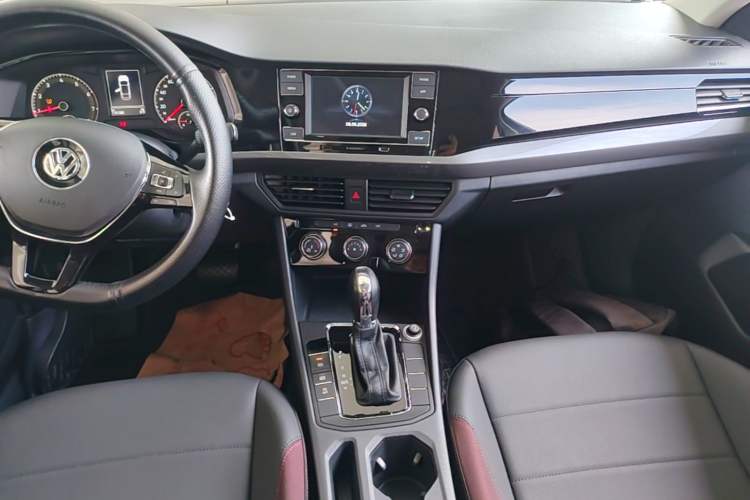 Used Volkswagen Bora 2020 1.5L Automatic Comfort Model Audio And AC Panel