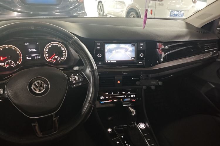 Used Volkswagen Bora 2020 1.5L Automatic Elite Version Center Console