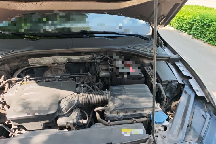 Used Volkswagen Bora 2020 1.5L Automatic Elite Version Engine Bay Left
