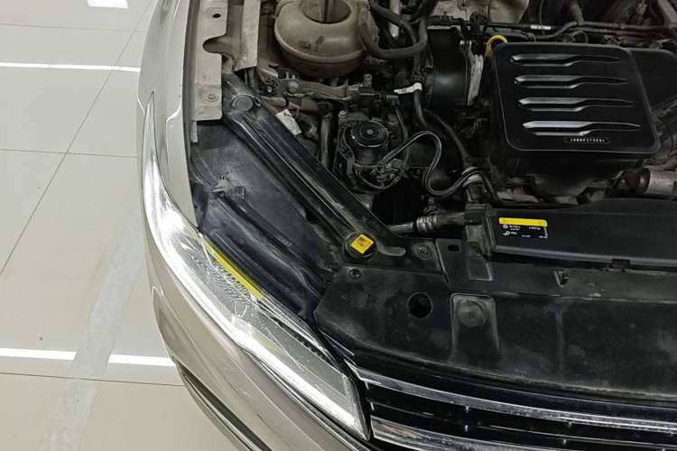 Used Volkswagen Bora 2020 1.5L Automatic Comfort Model Engine Bay Right