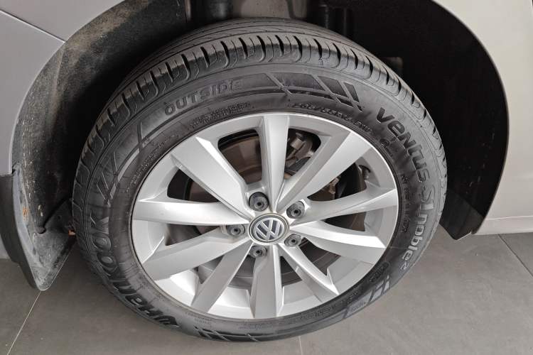 Used Volkswagen Bora 2020 1.5L Automatic Elite Version Exterior 3