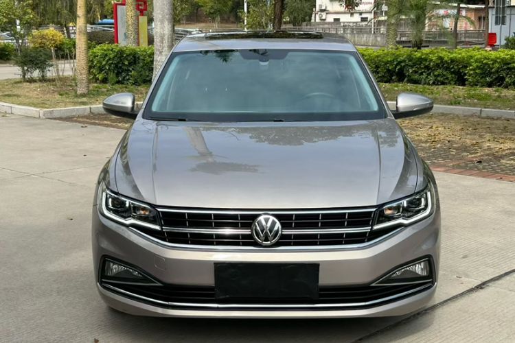 Used Volkswagen Bora 2020 1.5L Automatic Elite Version Exterior 4