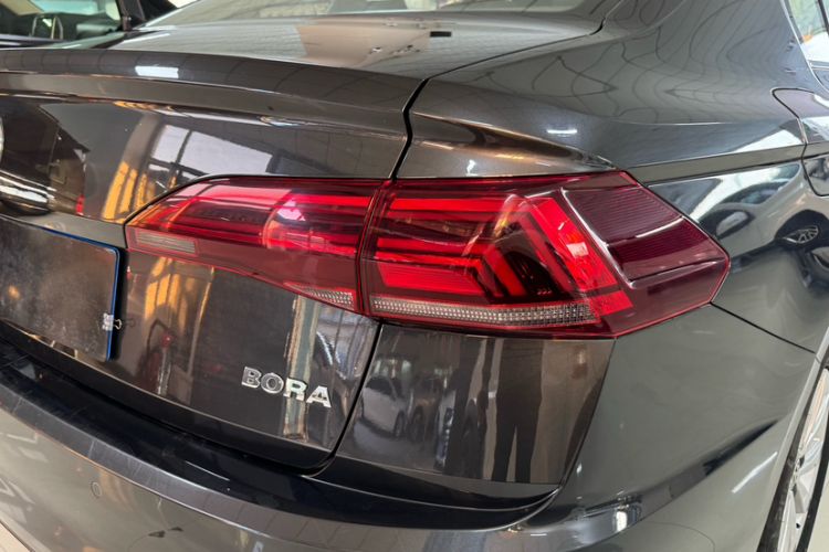 Used Volkswagen Bora 2020 1.5L Manual Fashion Edition Exterior 9