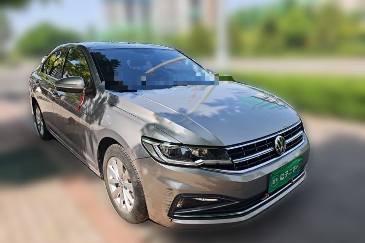Used Volkswagen Bora 2020 1.5L Automatic Elite Version Front Right 45 Deg