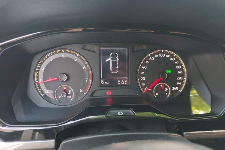 Used Volkswagen Bora 2020 1.5L Automatic Elite Version Instrument Cluster