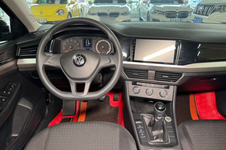 Used Volkswagen Bora 2020 1.5L Manual Fashion Edition Interior 12