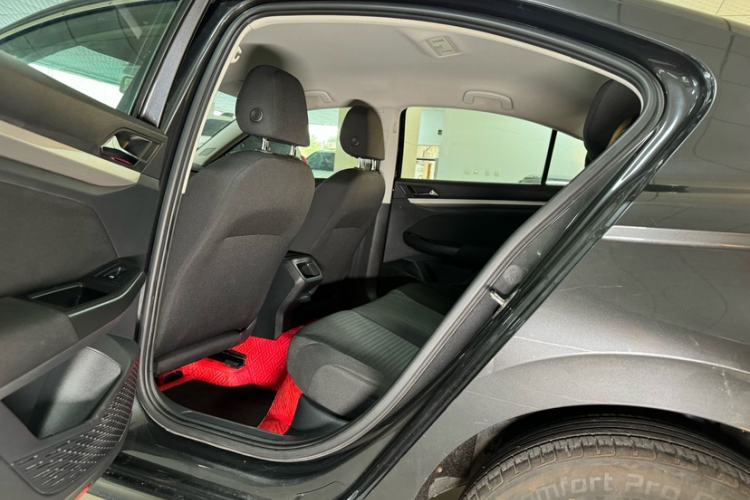 Used Volkswagen Bora 2020 1.5L Manual Fashion Edition Interior 5