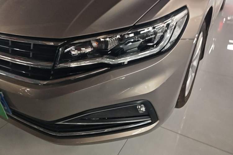 Used Volkswagen Bora 2020 1.5L Automatic Elite Version Left Front Headlight