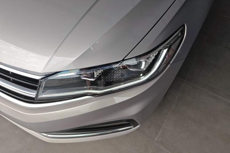 Used Volkswagen Bora 2020 1.5L Automatic Elite Version Left Front Headlight