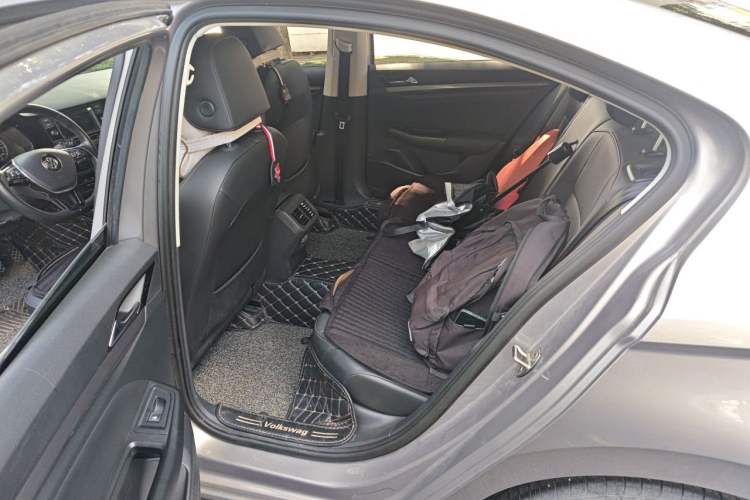 Used Volkswagen Bora 2020 1.5L Automatic Elite Version Left Rear Seat