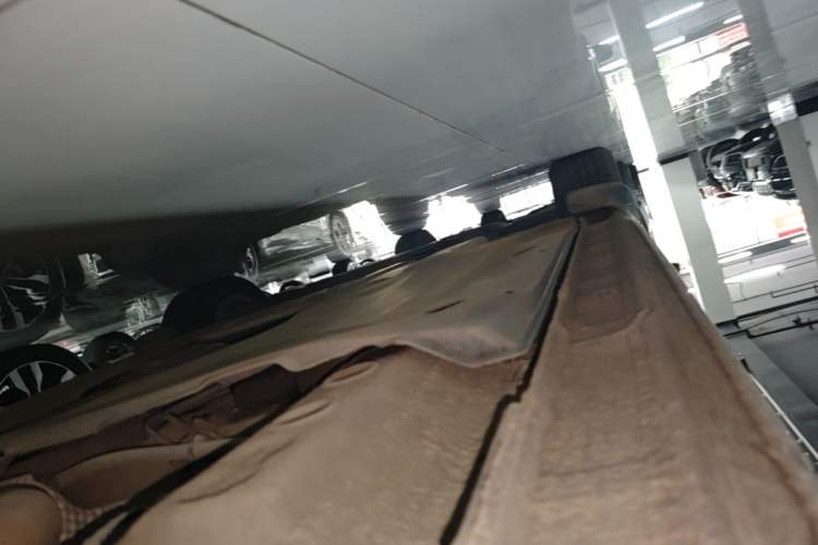 Used Volkswagen Bora 2020 1.5L Automatic Elite Version Left Side Sill