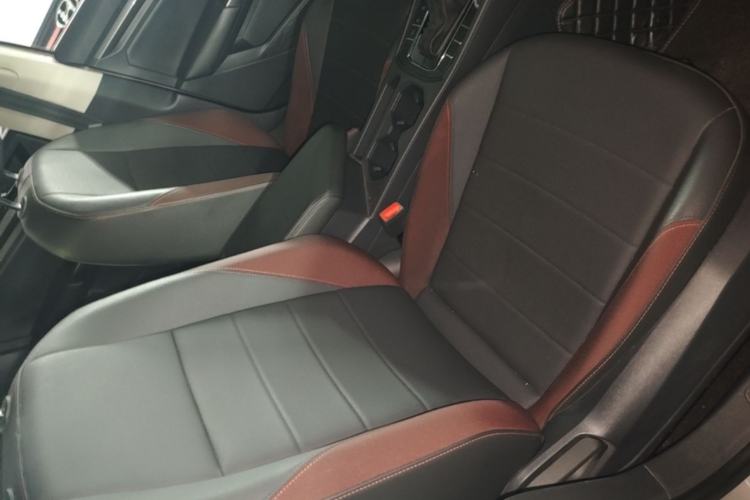 Used Volkswagen Bora 2020 1.5L Automatic Elite Version Right Front Seat