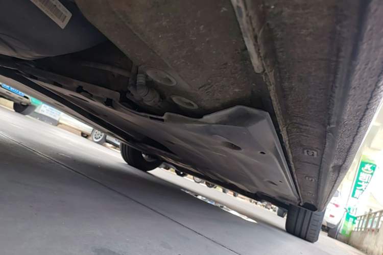 Used Volkswagen Bora 2020 1.5L Automatic Comfort Model Right Side Sill