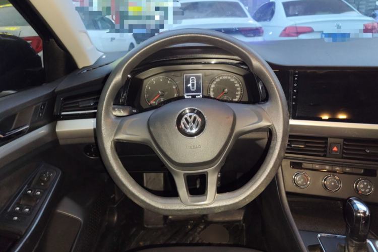 Used Volkswagen Bora 2020 1.5L Automatic Fashion Edition Steering Wheel