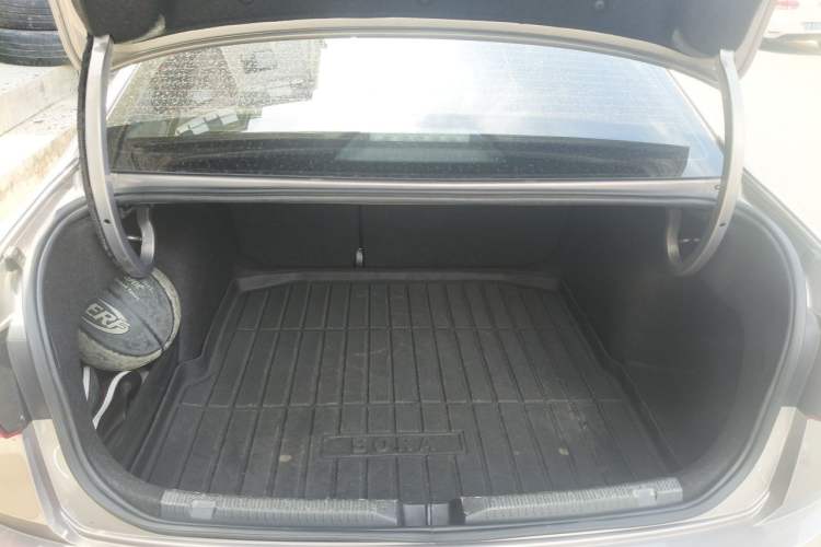 Used Volkswagen Bora 2020 1.5L Automatic Comfort Model Trunk