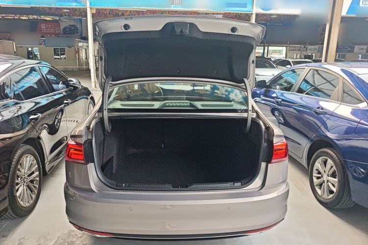 Used Volkswagen Bora 2020 1.5L Automatic Comfort Model Trunk
