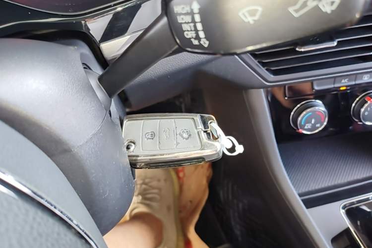 Used Volkswagen Bora 2020 1.5L Automatic Comfort Model Vehicle Key