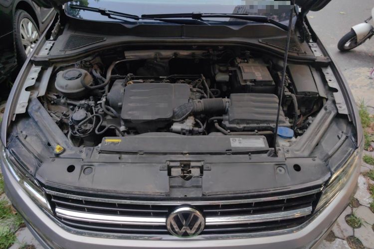 Used Volkswagen Bora 2020 1.5L Automatic Elite Version Engine Bay