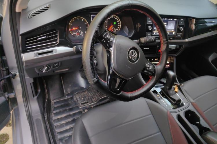 Used Volkswagen Bora 2020 1.5L Automatic Elite Version Steering Wheel