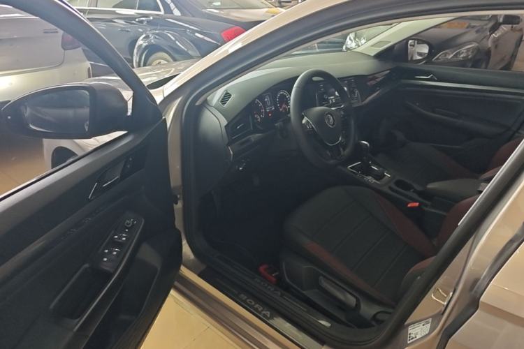 Used Volkswagen Bora 2020 1.5L Automatic Comfort Model Driver Seat